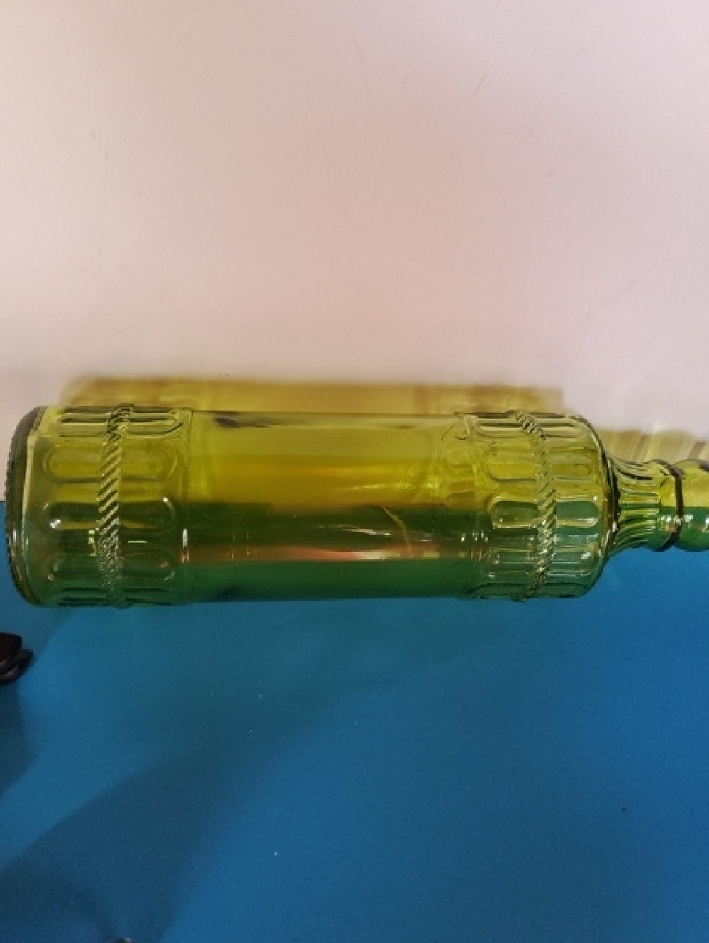 Vintage Emerald Green Glass Bottle, Decanter. - Picture 3 of 5